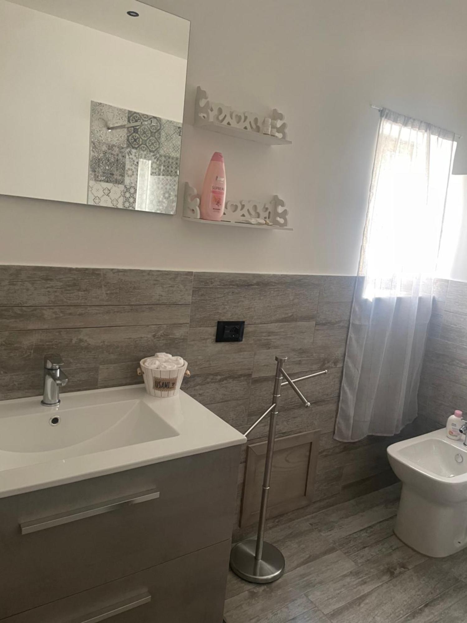 Fronte Mare Arenella Bed & Breakfast Palermo Exterior foto